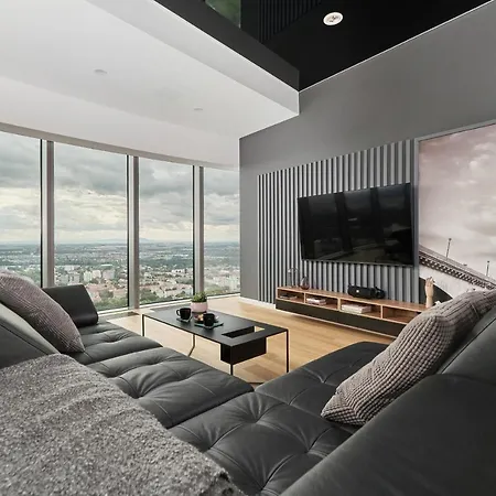 Sky Tower Apartments - 37Th Floor Apartment Wroclaw